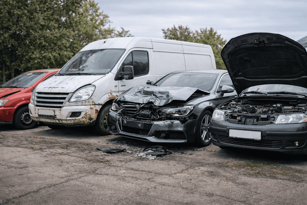 Welche Fahrzeuge ? die Autoverwertung in Krefeld übernimmt – Teileträger bis Motorschaden